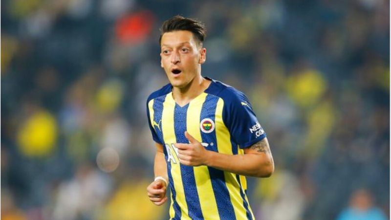 Arap basınından Mesut Özil'e övgü