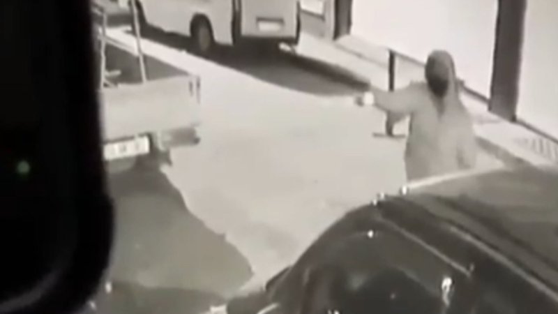 Kağıthane'de iş yerindeki silahlı saldırının görüntüleri