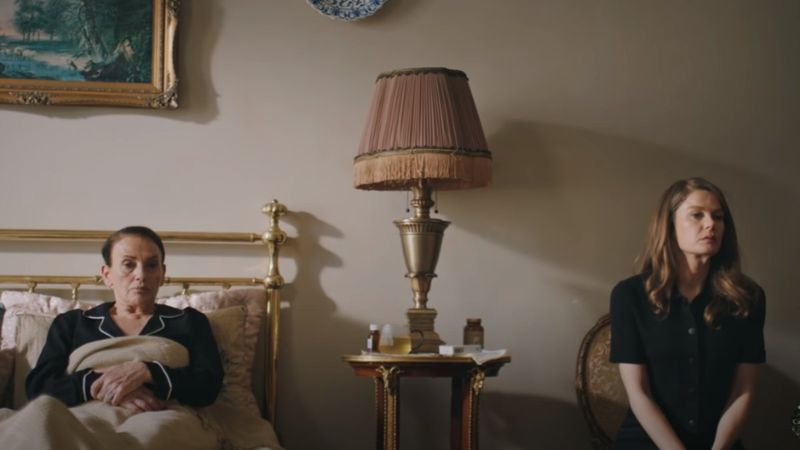 Camdaki Kız 43. bölüm 2. fragmanı: Feride öldü ölecek, Sedat baba olmak üzere, Nalan'a yine yangınlar!