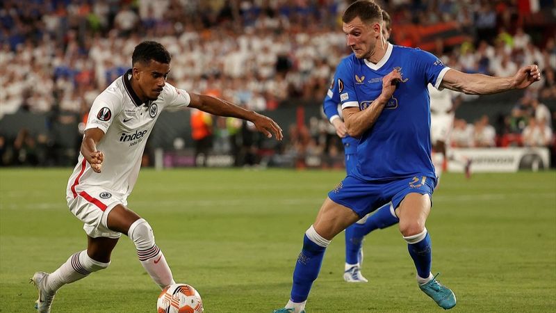 UEFA  Avrupa Ligi'nin şampiyonu Eintracht Frankfurt oldu