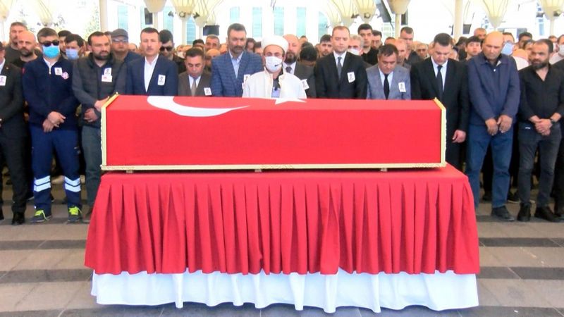 İdlib'de kalp krizi geçiren asker, son yolculuğuna uğurlandı