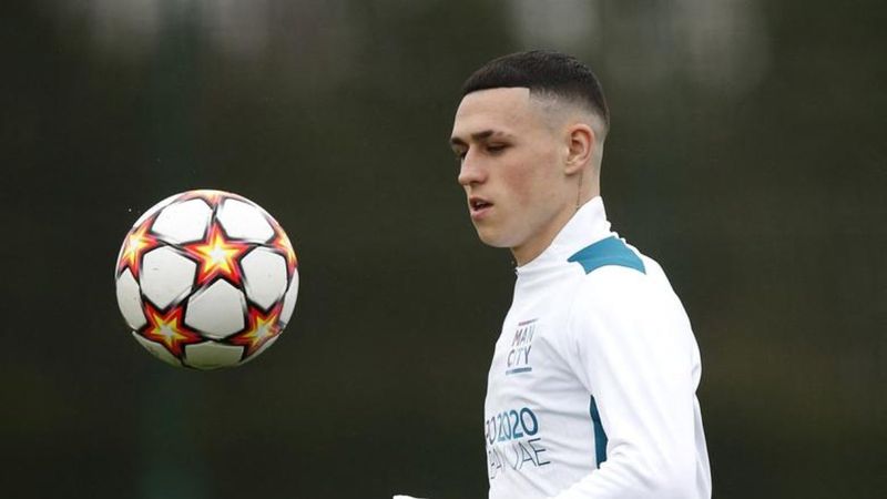 Phil Foden, Premier Lig'de yılın en iyi genç oyuncusu ödülünu aldı