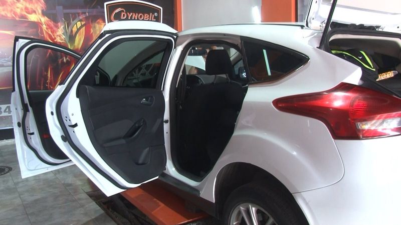 İstanbul'da ekspertizde çalıntı çıkan otomobil, yediemin otoparkına çekildi