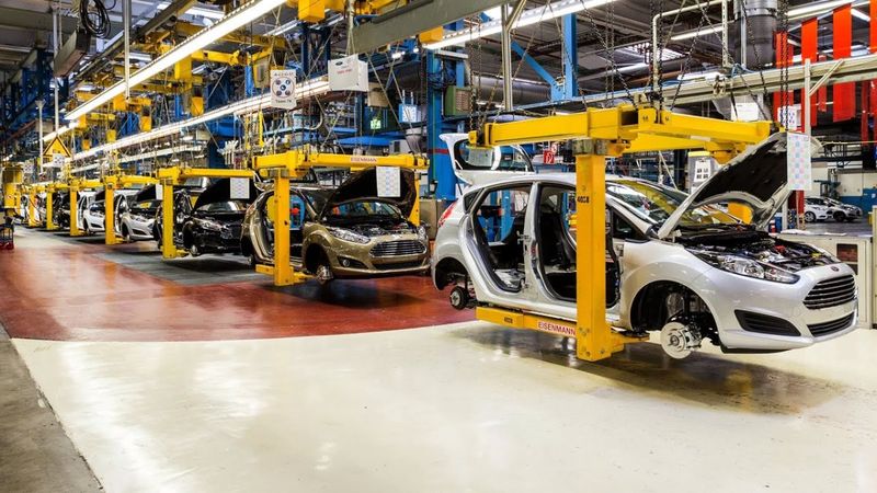 Almanya'dan Ford'a satış ve üretim yasağı