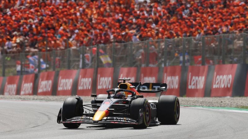 İspanya GP'de kazanan Verstappen