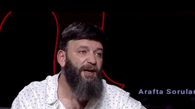 Oyuncu İsmail Hakkı: Ülkeye taş koyanın yanında durunca trol yaftası yapıştırdılar