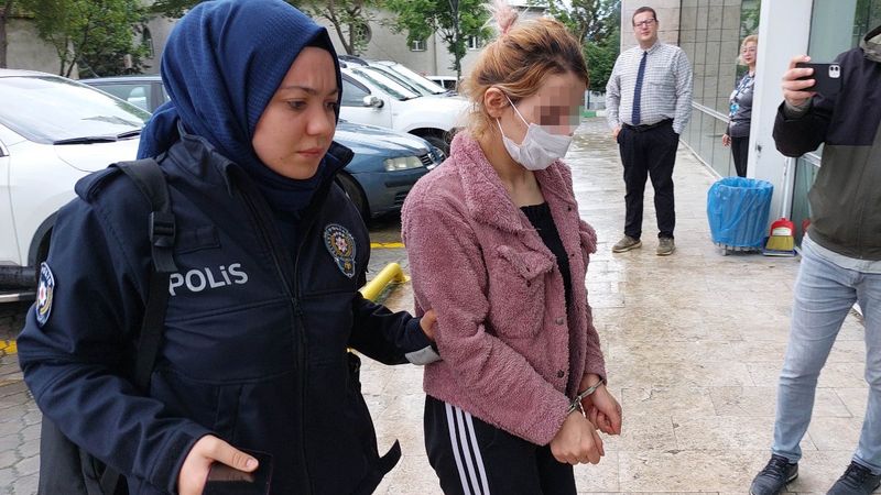 Samsun'da annesini bıçaklayan kadını bıçaklayıp, serbest bırakıldı