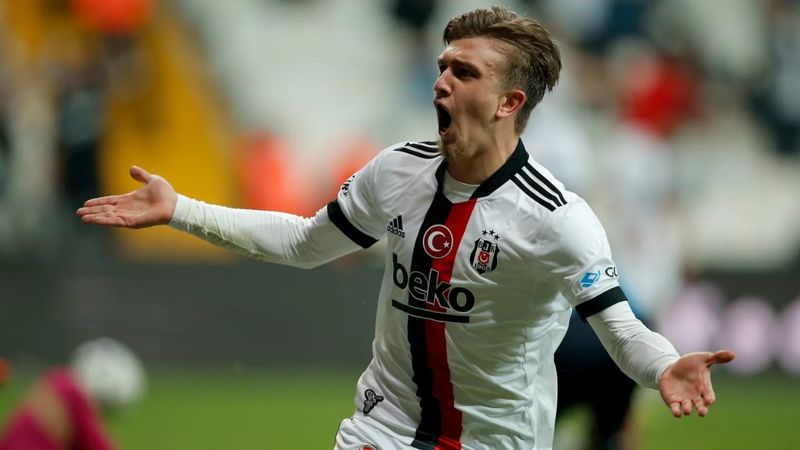 Rıdvan Yılmaz'a Eintracht Frankfurt talip oldu