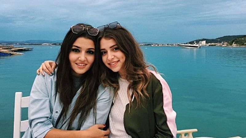 Hande Erçel'in ablası Gamze Erçel kıyafetiyle sosyal medyayı salladı! 'Hande'yi ezdin geçtin'