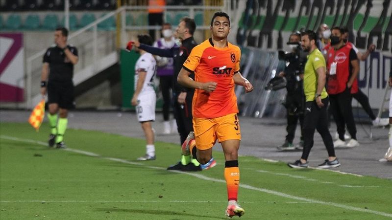 Galatasaray'da yeni yönetimin ilk işi Mohamed'in bonservisi