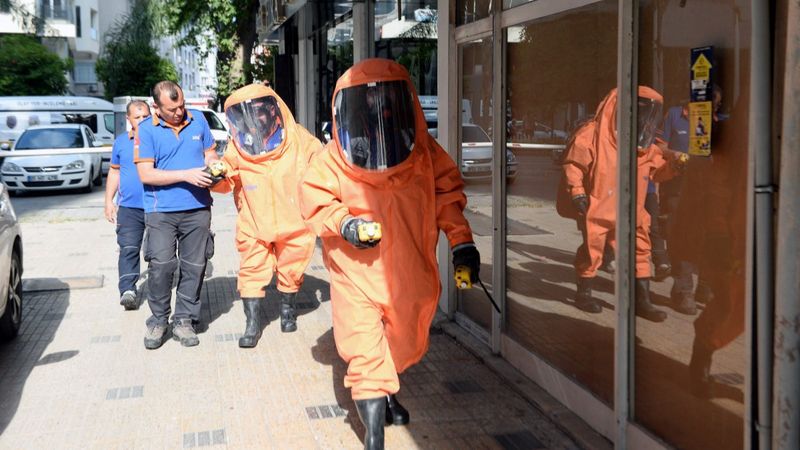 Adana'da masasında siyanür bulunan mühendis kurtarılamadı