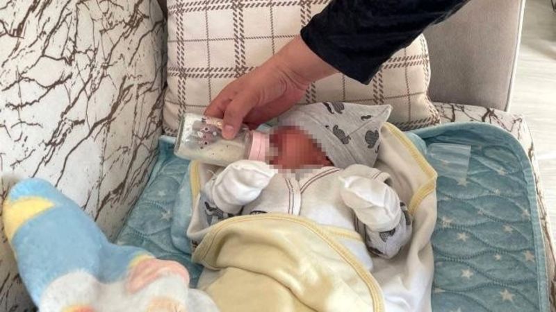 Bebeğini karınca zehriyle öldürmeye çalışan şahsın duruşması ertelendi