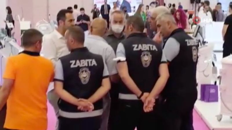 Fuar basan Bakırköy Belediyesi zabıtaları neye uğradıklarını şaşırdı