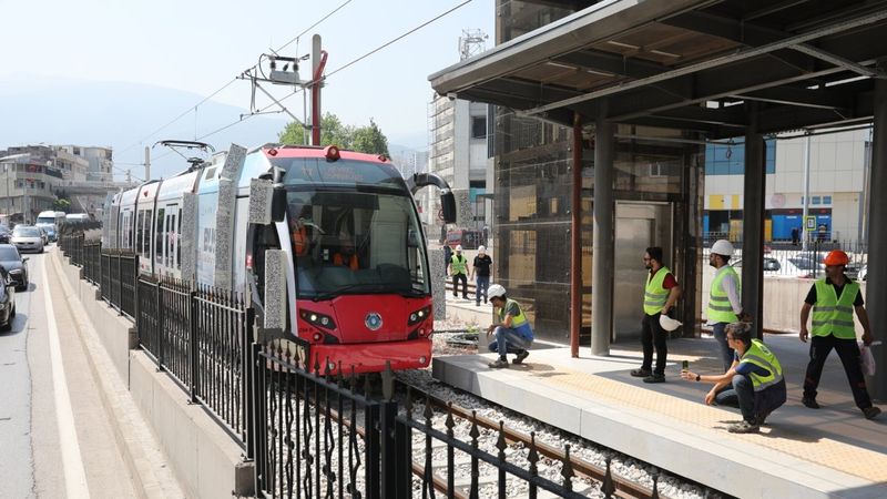 Bursa'da T2 tramvay hattının test sürüşleri başladı