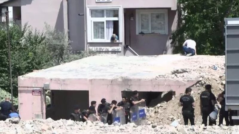 Gaziosmanpaşa'da bina sahiplerinin kentsel dönüşüm gerginliği