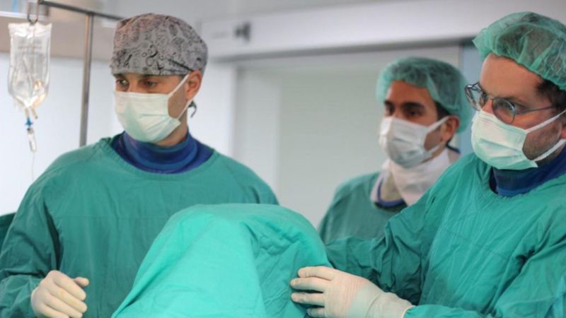 Trabzon'da 10 yıldır idrar yapamayan hasta tedavi edildi