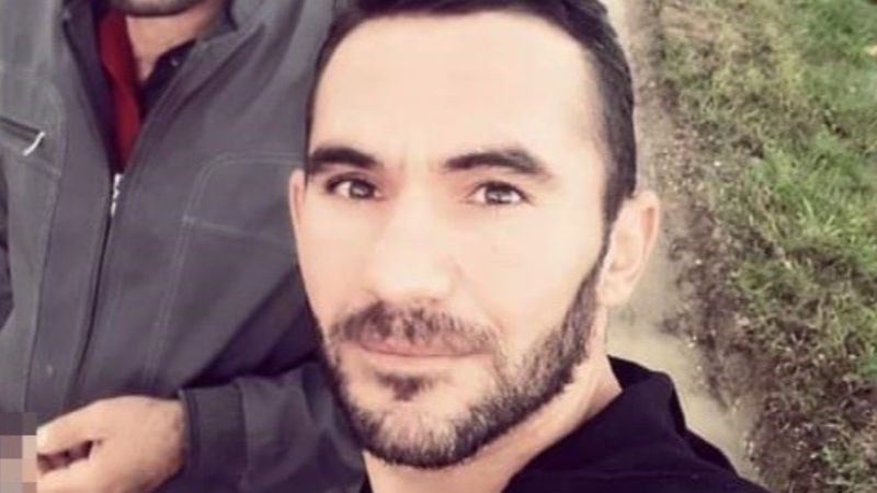 Çanakkale'de evli kadını kürekle öldürüp, eşini teselli ederken yakalandı