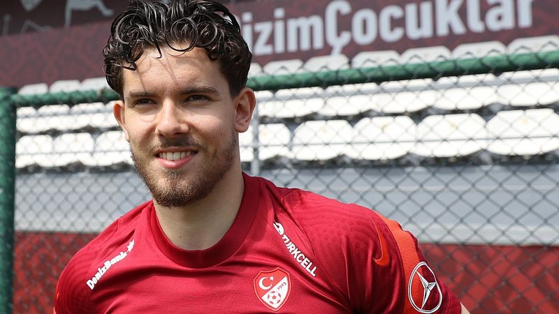 Ferdi Kadıoğlu: Milli Takım'da olduğum için gurur duyuyorum