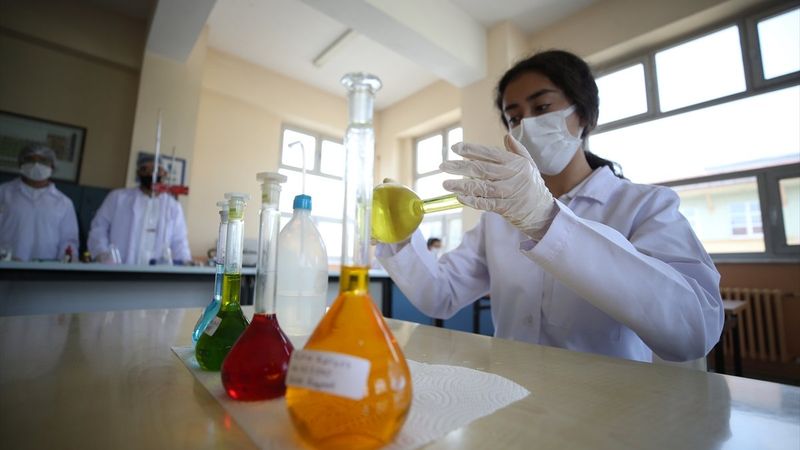 Balıkesir'de lise öğrencileri, gıda güvenliği eğitimi alıyor