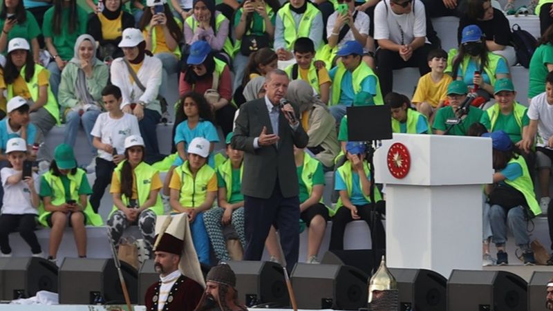 Cumhurbaşkanı Erdoğan, İstanbul'daki fetih kutlamalarında