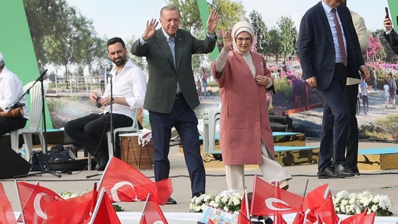 Cumhurbaşkanı Erdoğan: Milletimiz bunları adam yerine koymadığını 2023'de gösterecek