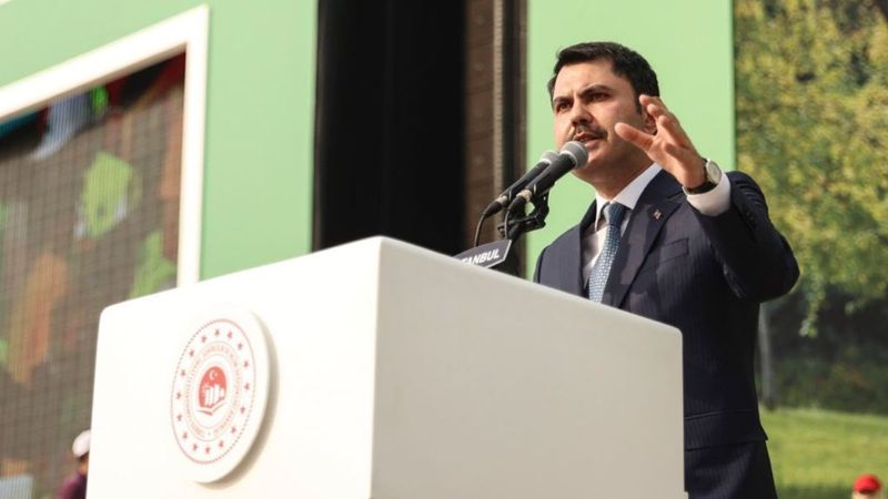 Murat Kurum, Atatürk Havalimanı Millet Bahçesi'ndeki fetih kutlamalarında