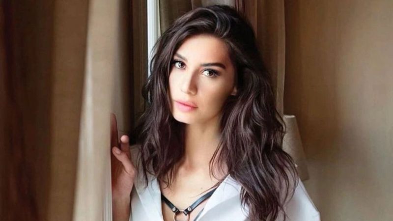 Burcu Kıratlı, Bihter'i taklit etti