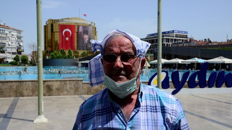 Ege'de 40 dereceyi aşan sıcaklıklar vatandaşları bunalttı