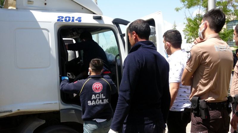 Erzurum'da haber alınamayan kamyoncu, aracında ölü bulundu