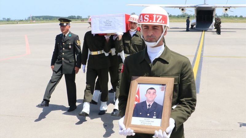 Samsun, şehidini gözyaşları içinde karşıladı