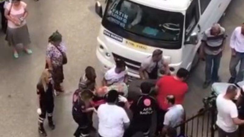 Denizli'de 81 yaşındaki adama minibüs çarptı: Hayatını kaybetti
