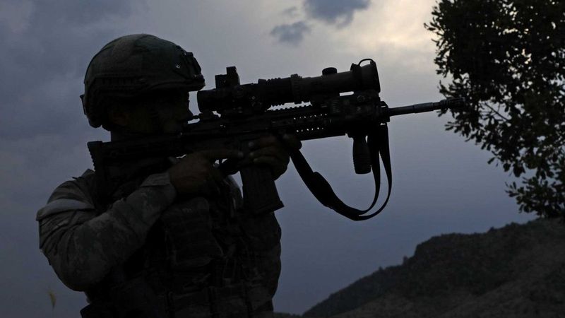 Fırat Kalkanı bölgesinde 5 terörist öldürüldü