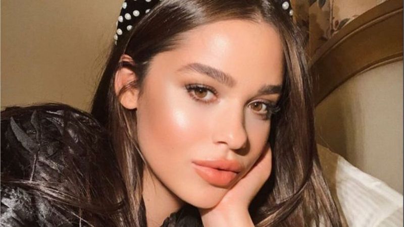 Influencer Ezgi Fındık dekolteyi abarttı, takipçileri coştu! 'Erik gibisin kütür kütür'