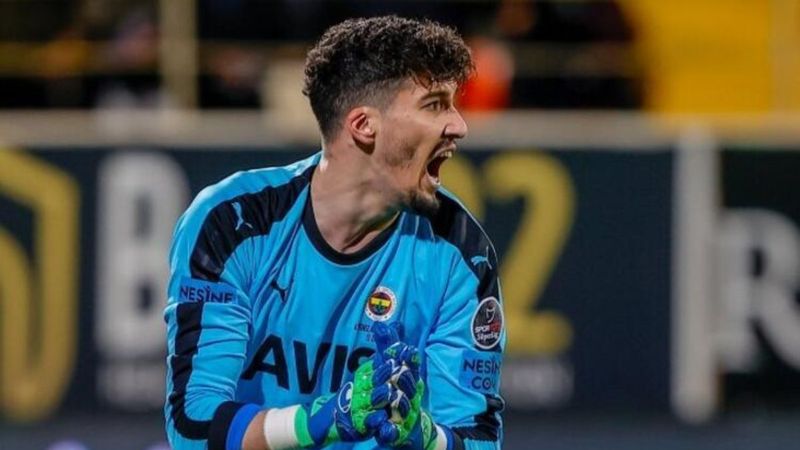 Altay Bayındır: Hayatında fileye dokunmamış insanları önemsemiyorum