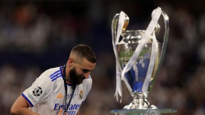 Şampiyonlar Ligi'nde yılın 11'i belli oldu mu?