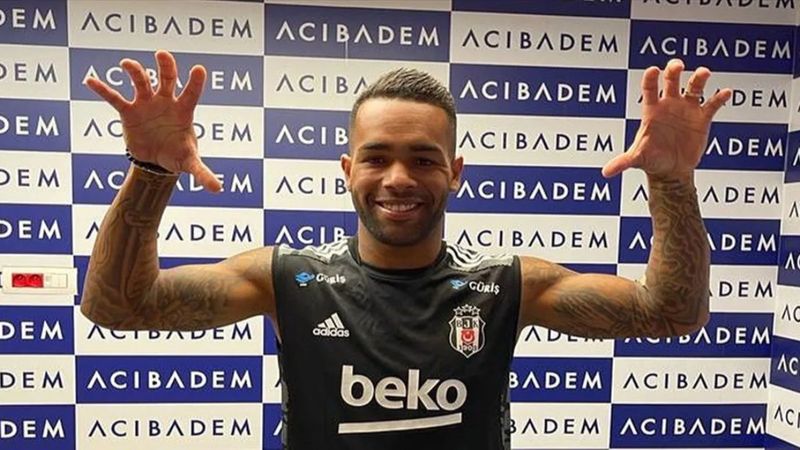 Alex Teixeira, Brezilya yolcusu