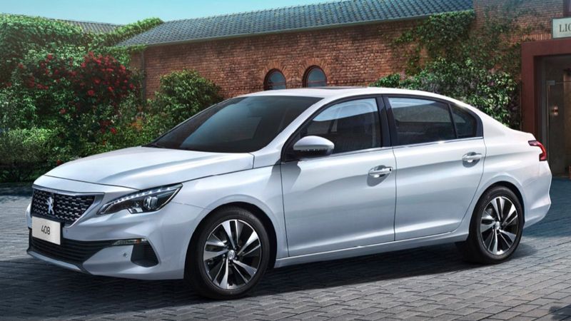 Yeni Peugeot 408, haziranda tanıtılacak