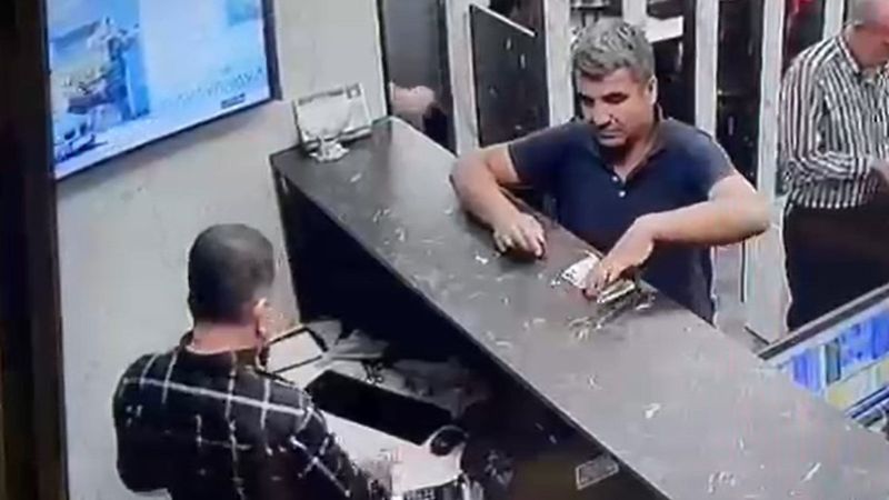 Gaziantep'te müşterisine fazladan bin euro veren dövizci parayı geri istiyor