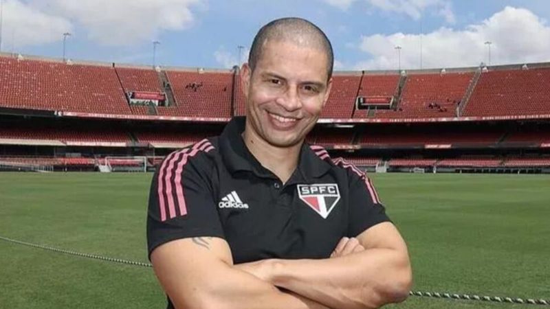 Alex de Souza, Jorge Jesus'un teklifini reddetti