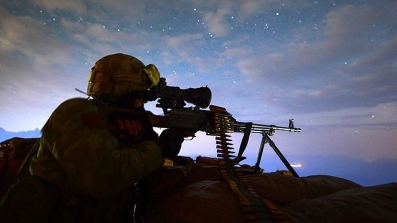 Pençe Kaplan bölgesinde 2 PKK'lı öldürüldü