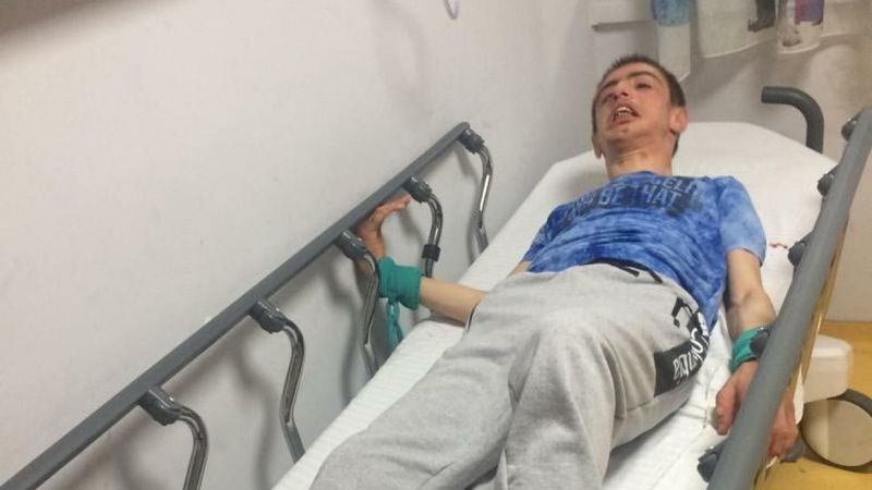 İzmir'de, otizmli çocuğun yatağa bağlanmasına  inceleme