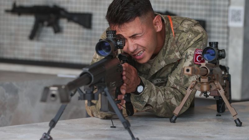 Milli savunma teknolojileri İzmir'de görücüye çıktı