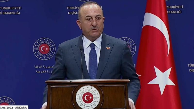 Mevlüt Çavuşoğlu: Ege'deki adaların egemenliği tartışılır