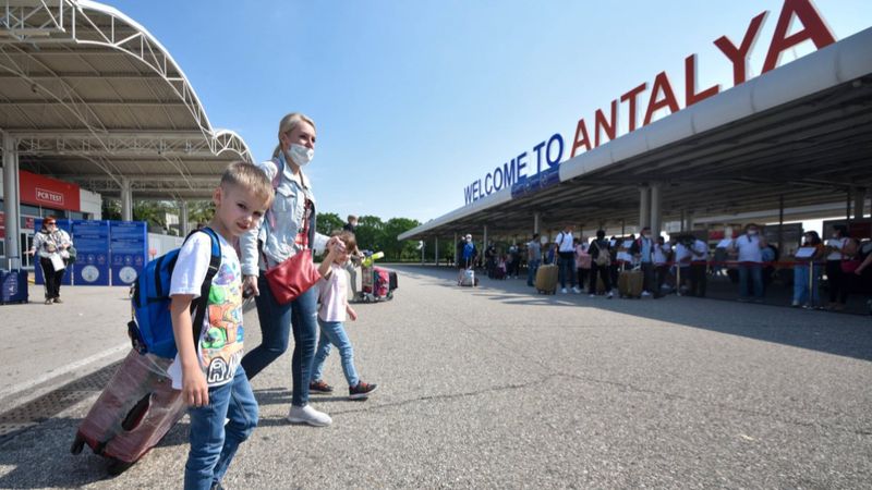 Savaş sonrası gelen Rus turist sayısı, pandemili 2 yıllı geçti