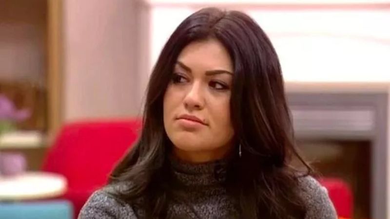 Öpüşme videosuyla olay olan Cansel Çördük'ün bikinili pozları dumura uğrattı! 'Bu kadarı ayıptan öte'