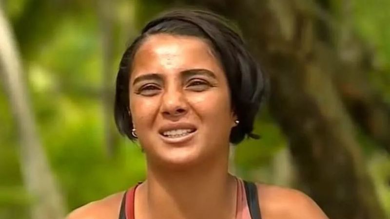 Survivor Sabriye bir değişti pir değişti.. Yatakta verdiği şortlu pozu olay oldu! Değişimin böylesi