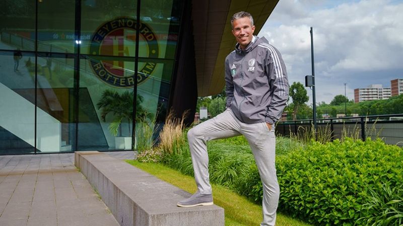 Robin van Persie'den Manchester United'a ret