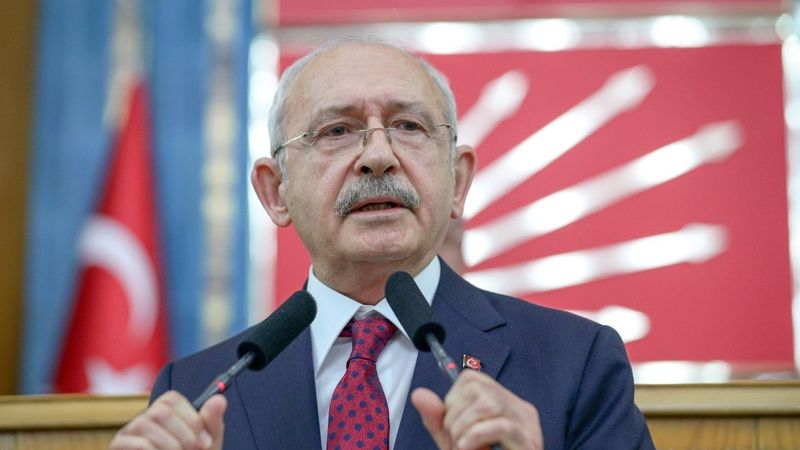 CHP'de Kılıçdaroğlu'nun Cumhurbaşkanı adaylığı durumunda istifası gündemde