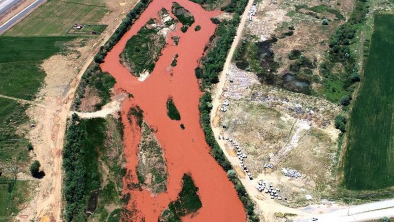 Kızılırmak Nehri kızıl akmaya başladı