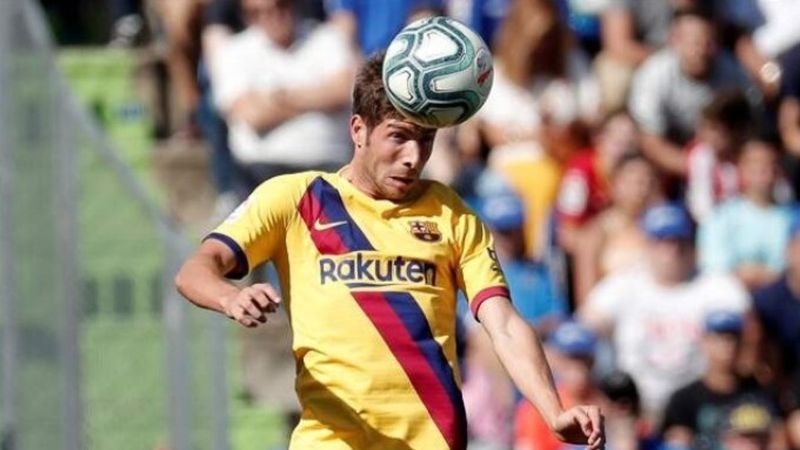 Sergi Roberto bir yıl daha Barcelona'da